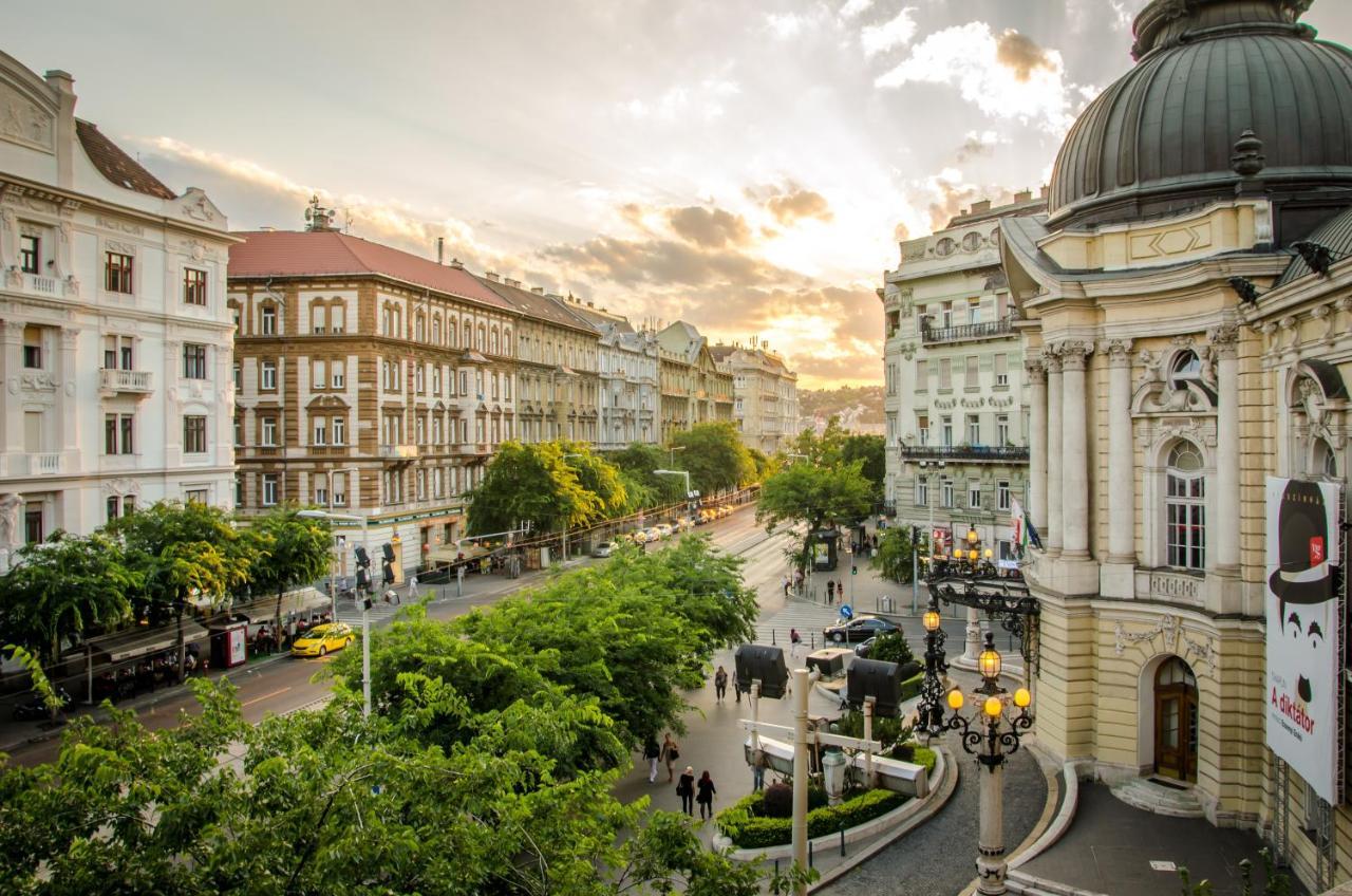 Vigszinhaz Aparthotel Budapest Exterior photo